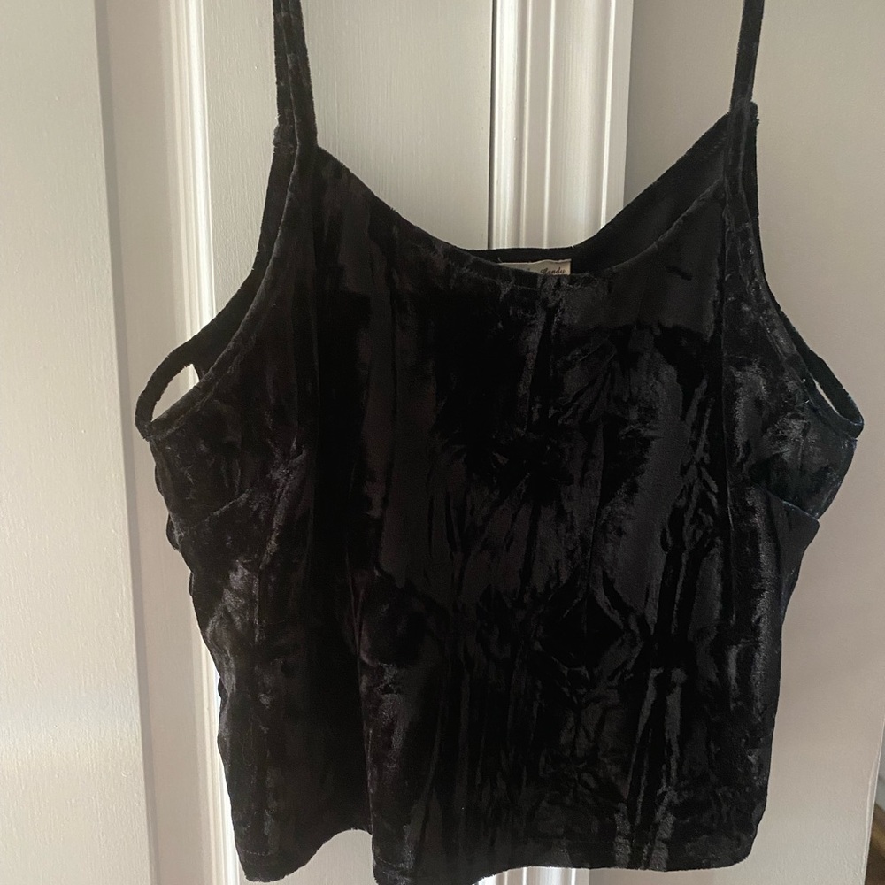 BOHO Velvet Crop with open side detailing
